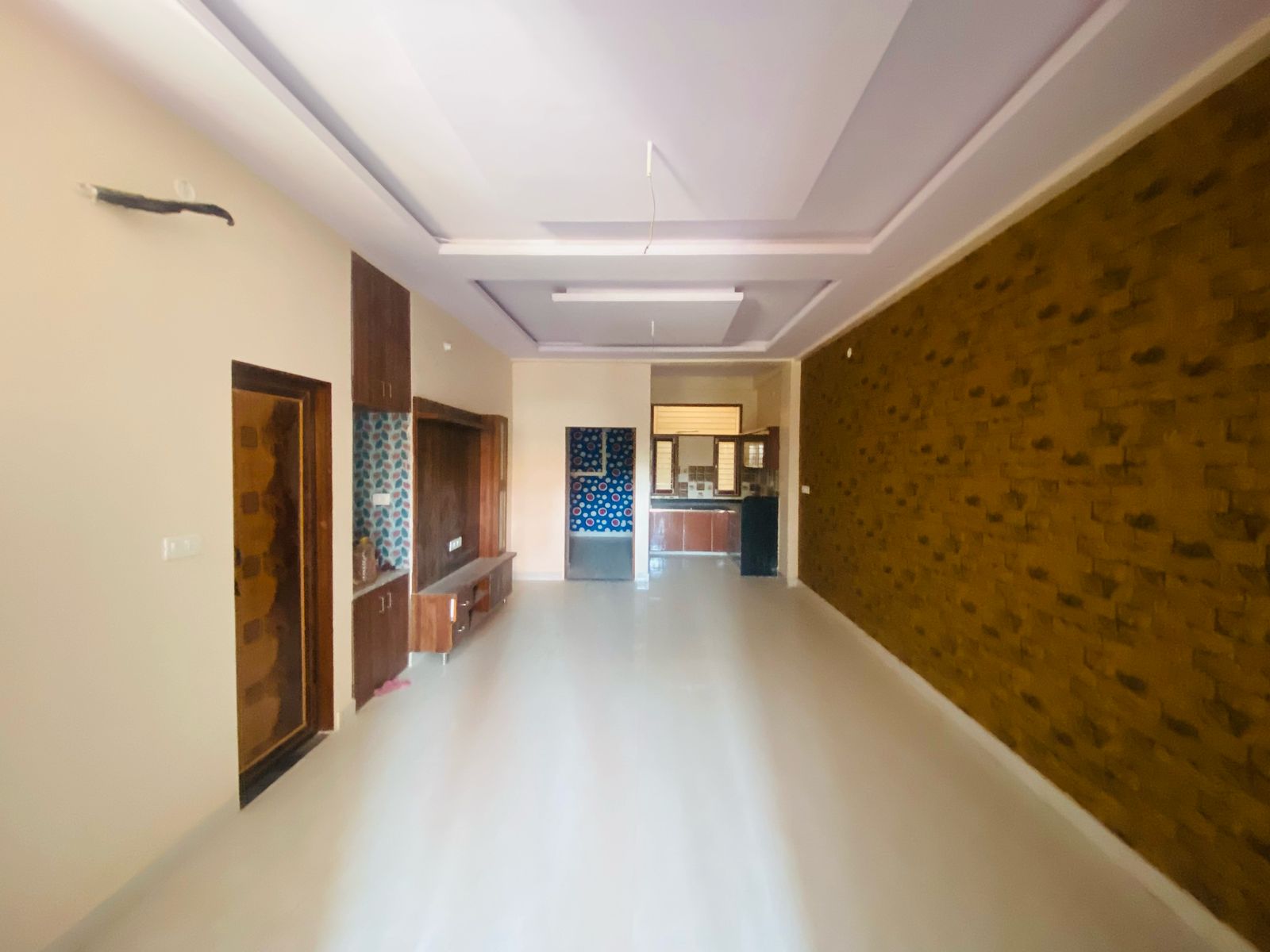 Hathoj 4BHK