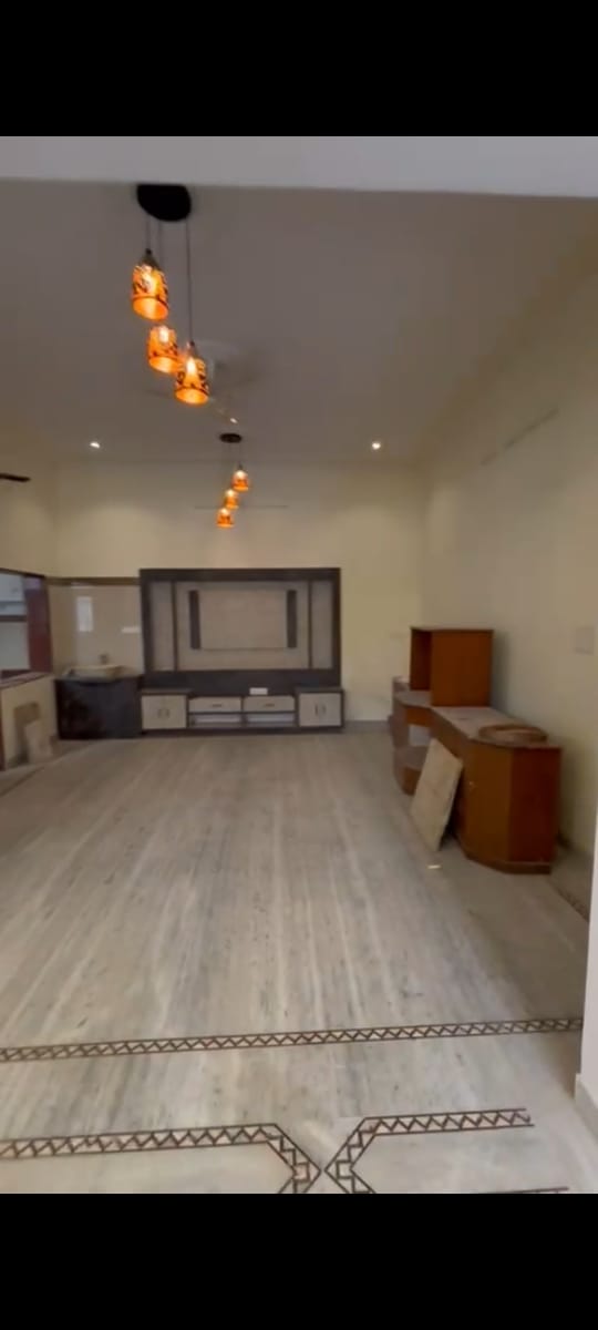 Tagore Nagar-  house 3BHK